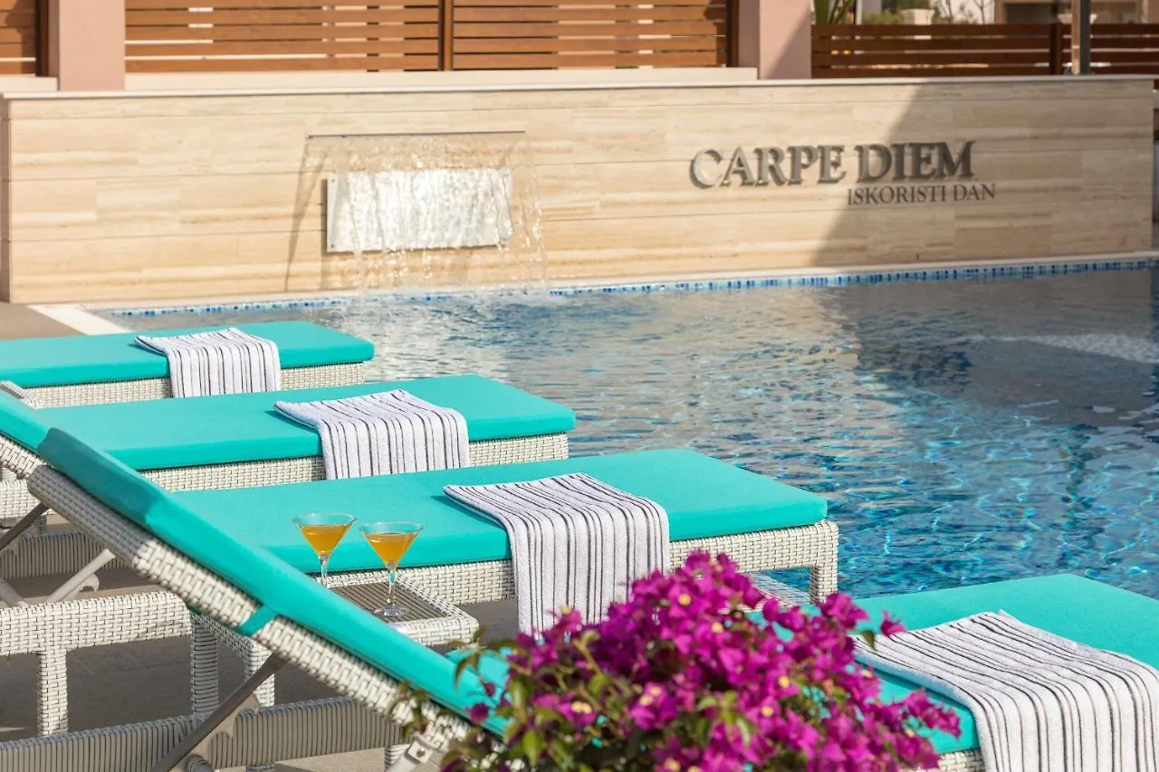 Malibu Eclipse Villa Vir